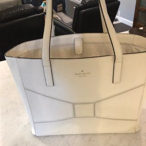 SOLD. kate spade large bridge place francisca
